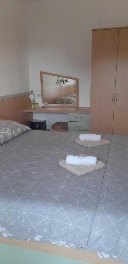 Apartments & Rooms Villa Adamovic Umag Kültér fotó
